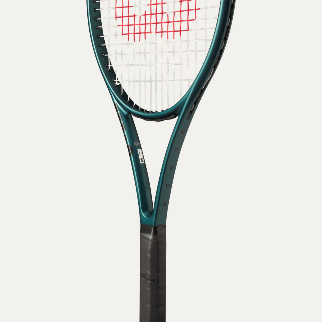 Wilson Blade 100UL v9 265g (16x19) tennis racket