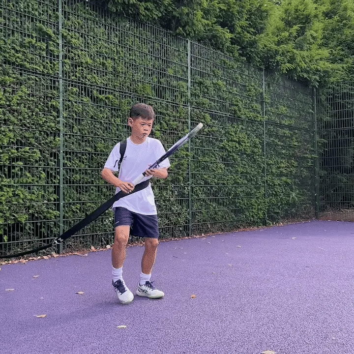 Xpand Kinetic Band for more powerful strokes for tennis players